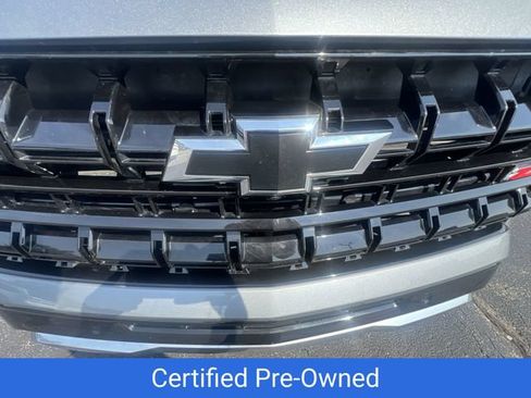 Certified 2025 Chevrolet Suburban Z71 AWD/4WD image 36