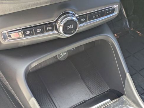 Certified 2023 Volvo C40 P8 Recharge Plus w/ Climate Package AWD/4WD image 23
