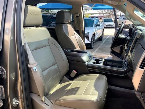 Used 2015 GMC Sierra 3500 Denali w/ Duramax Plus Package image 9