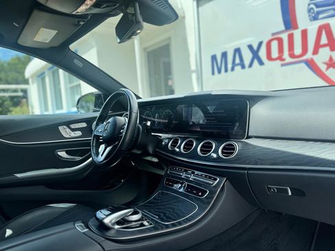 Used 2020 Mercedes-Benz E 350 Sedan w/ Parking Assistance Package image 58