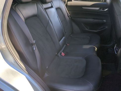 Used 2021 MAZDA CX-5 Touring image 27