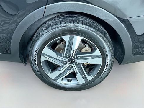 Used 2023 Kia Sorento SX Prestige w/ Panoramic Sunroof Package AWD/4WD image 39