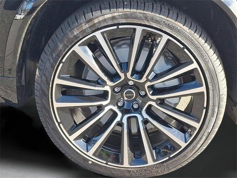 New 2026 Volvo XC90 B6 Plus w/ Protection Package Premier image 5