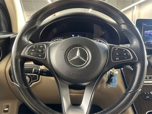 Used 2016 Mercedes-Benz GLC 300 4MATIC image 25
