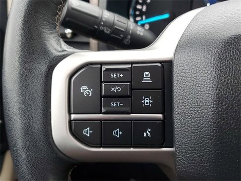 Used 2023 Ford Expedition Max Limited image 12