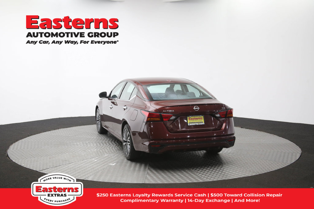 Used 2024 Nissan Altima 2.5 SV FWD image 38