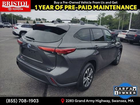 Used 2023 Toyota Highlander XLE AWD/4WD image 7