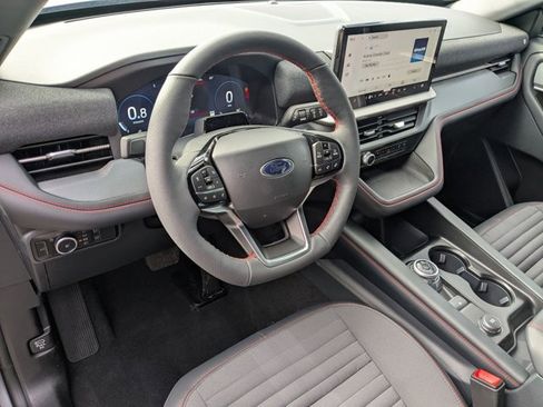 New 2026 Ford Explorer ST-Line w/ ST-Line Street Pack image 3