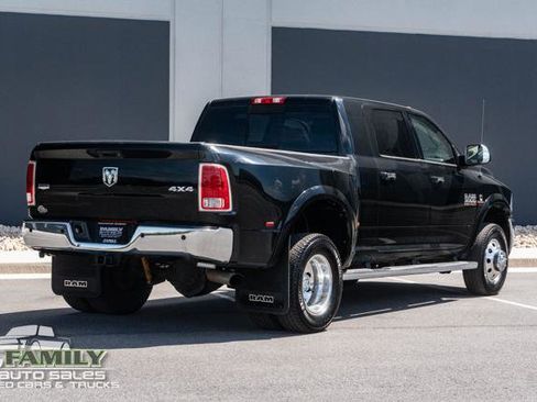 Used 2014 RAM 3500 Laramie AWD/4WD image 9