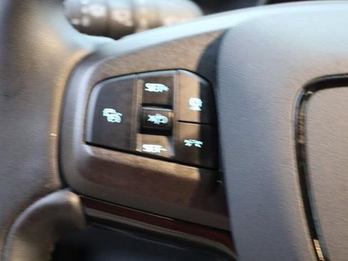 Used 2025 Ford Mustang Mach-E Premium AWD/4WD image 30