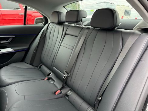 Used 2026 Mercedes-Benz E 350 Sedan image 13