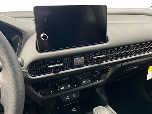New 2026 Honda HR-V LX image 17
