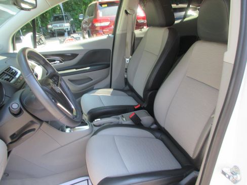 Used 2016 Buick Encore FWD image 14