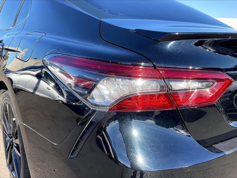 Used 2021 Toyota Camry XSE image 25