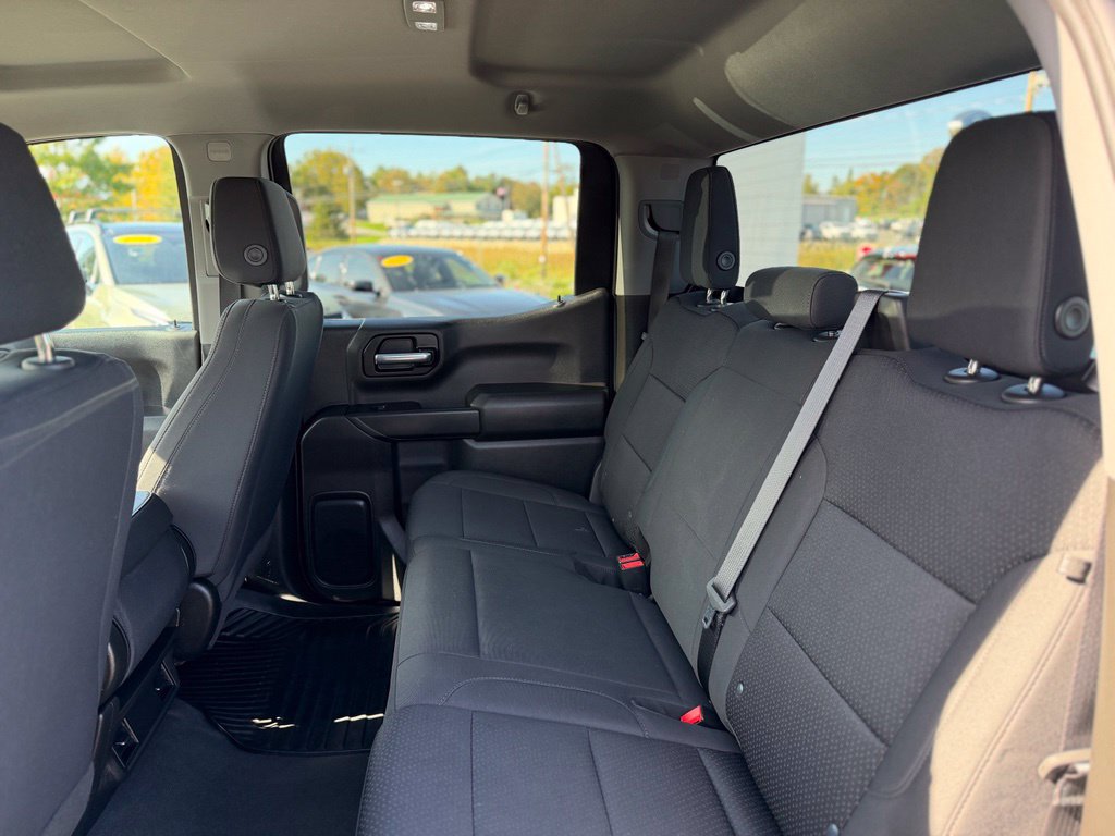 Used 2023 GMC Sierra 1500 Pro w/ Pro Value Package AWD/4WD image 5