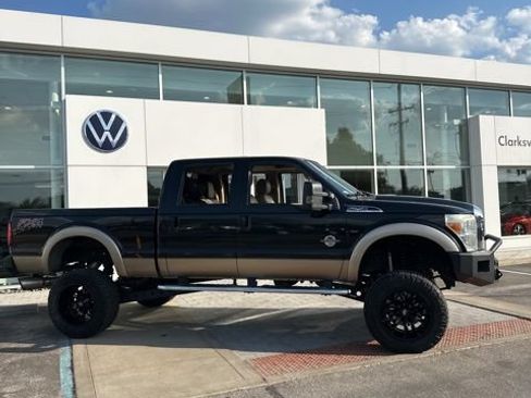Used 2013 Ford F250 Lariat w/ Lariat Ultimate Pkg AWD/4WD image 3