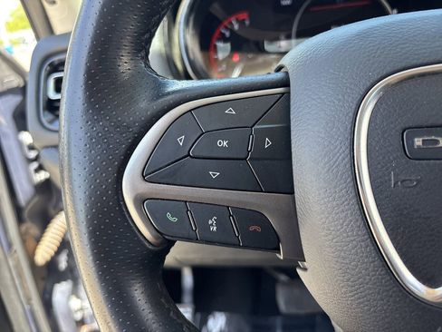 Used 2021 Dodge Durango SXT RWD image 25