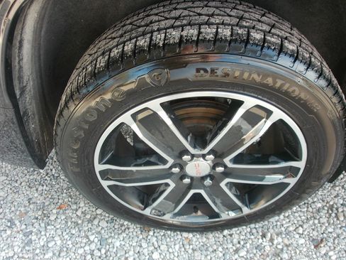 Used 2019 GMC Acadia Denali w/ Technology Package FWD image 55