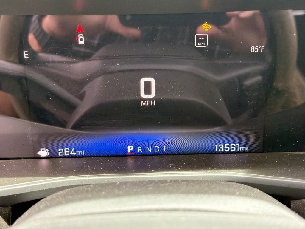 Used 2023 Chevrolet Colorado W/T RWD image 10