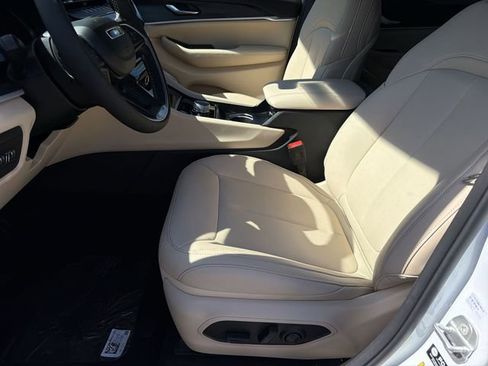 New 2026 Jeep Grand Cherokee L Limited AWD/4WD image 21