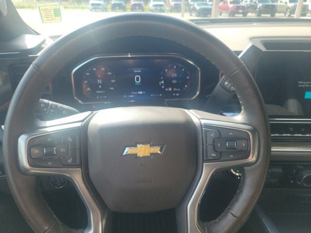 Used 2026 Chevrolet Silverado 3500 LT w/ Convenience Package AWD/4WD image 16