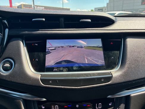 Used 2024 Cadillac XT6 Luxury w/ LPO, Floor Liner Package AWD/4WD image 29