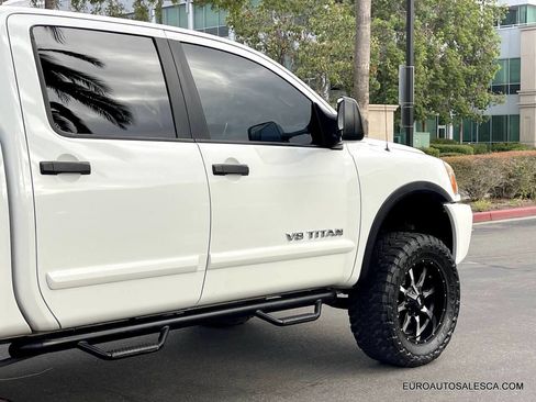 Used 2014 Nissan Titan PRO-4X image 13