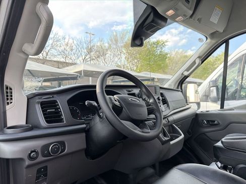 Used 2023 Ford Transit 150 Medium Roof image 7