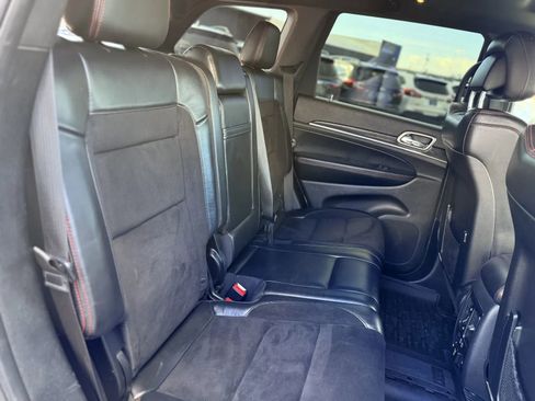 Used 2018 Jeep Grand Cherokee Trailhawk image 18