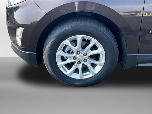 Used 2020 Chevrolet Equinox LT FWD image 3