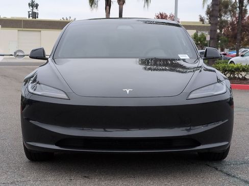 Used 2024 Tesla Model 3 image 3