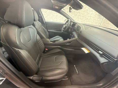 New 2026 Hyundai Elantra SEL Sport FWD image 11
