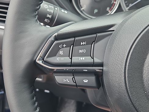 New 2025 MAZDA CX-5 AWD 2.5 S w/ Preferred Package image 15