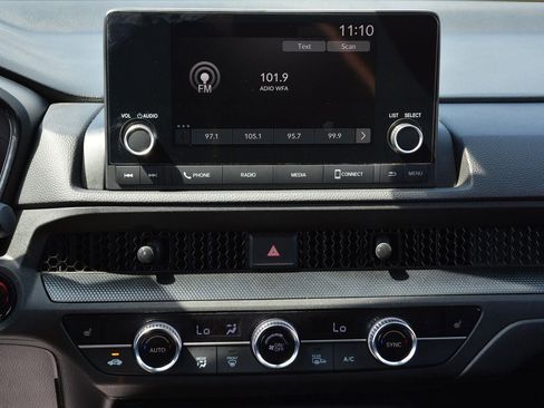 Used 2023 Honda CR-V EX image 16