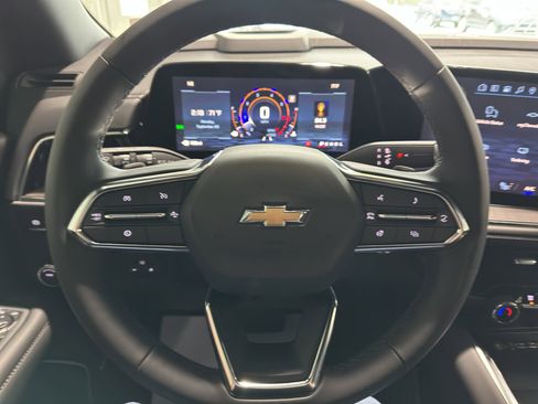 New 2026 Chevrolet Suburban LT w/ Comfort Package image 9