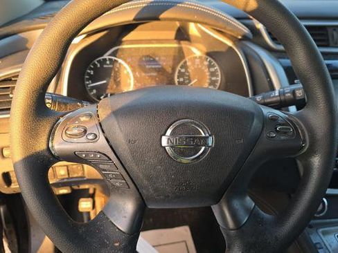 Used 2020 Nissan Murano S w/ Technology Package image 6