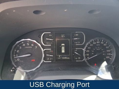 Used 2021 Toyota Tundra Limited w/ Limited Premium Package image 10