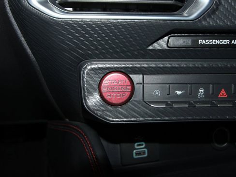 Used 2025 Ford Mustang GT Premium image 14