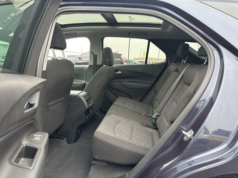Used 2018 Chevrolet Equinox LT w/ Sun & Infotainment Package image 21