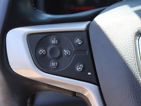 Used 2024 GMC Terrain SLT FWD image 27