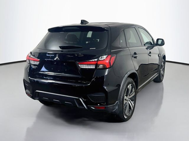 Used 2025 Mitsubishi Outlander Sport AWD image 23