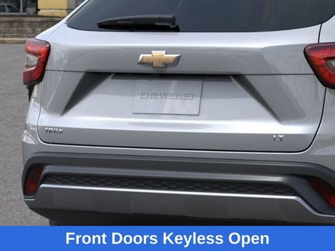 New 2026 Chevrolet Trax LT image 15