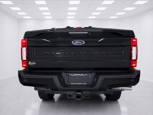 Used 2022 Ford F250 Lariat w/ Tremor Off-Road Package AWD/4WD image 9