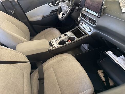 Used 2023 Hyundai Kona SEL image 16