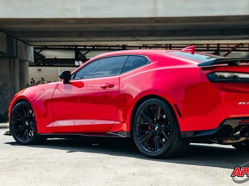 Used 2018 Chevrolet Camaro ZL1 RWD image 51