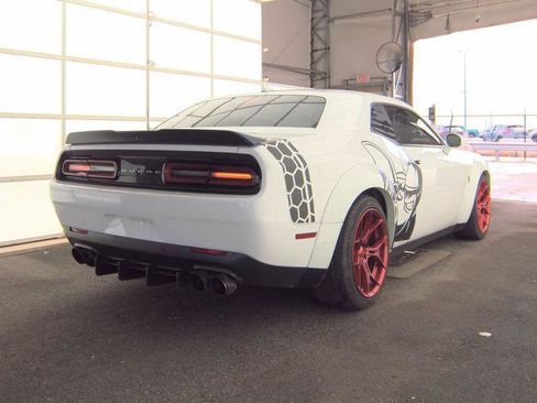 Used 2018 Dodge Challenger R/T Scat Pack image 6