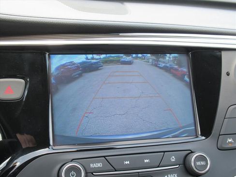 Used 2020 Buick Envision Premium w/ LPO, Cargo Package AWD/4WD image 28