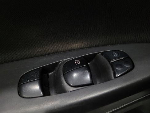 Used 2019 Nissan Sentra S FWD image 27