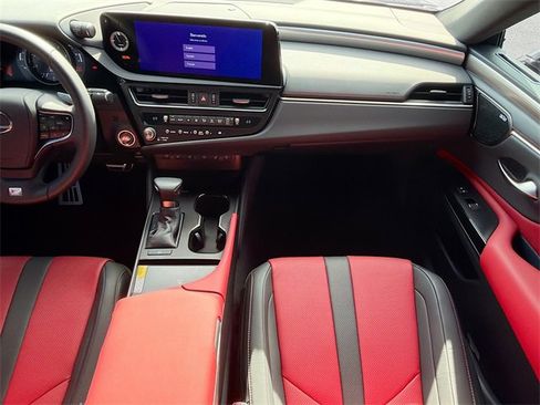 Used 2025 Lexus ES 350 F Sport image 18