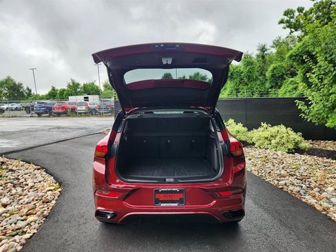 Used 2023 Buick Encore GX Select w/ Sport Touring Package image 19